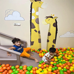 عکس از داخل خانه بازی فرست کرج